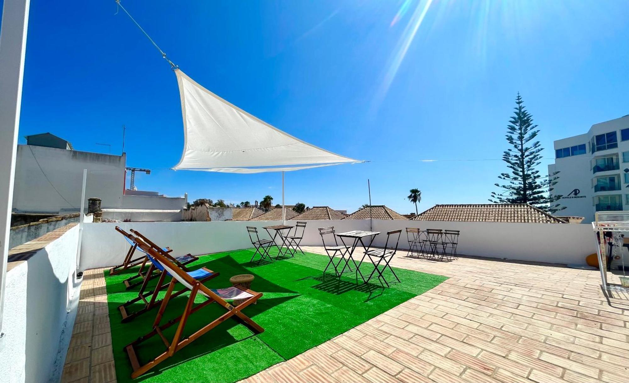 Algarve Hostal *